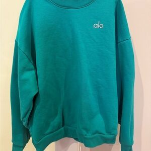 Alo accolade crew neck limited color spruce